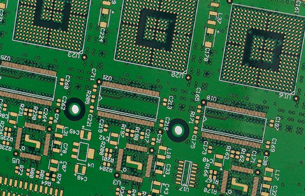 ​Come aggiungere la stampa serigrafica ai dispositivi SMT nella progettazione PCB?