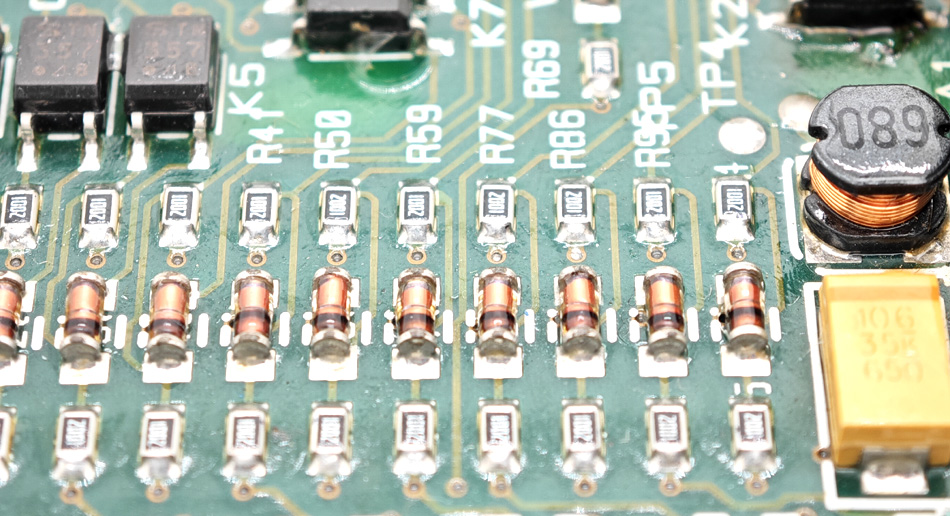 Dalla tavola per l'assemblaggio: esplorare la tecnologia gemella digitale nell'elaborazione PCBA