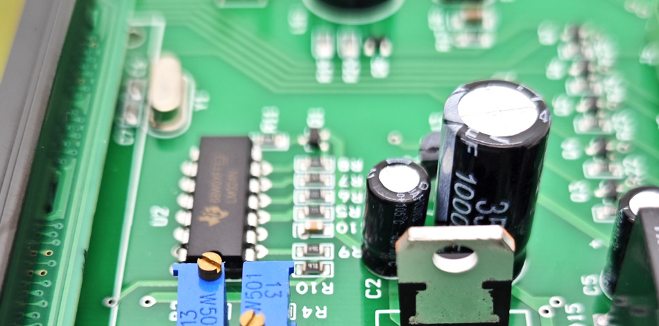 Come affrontare le sfide legate alle modifiche progettuali nell'elaborazione PCBA