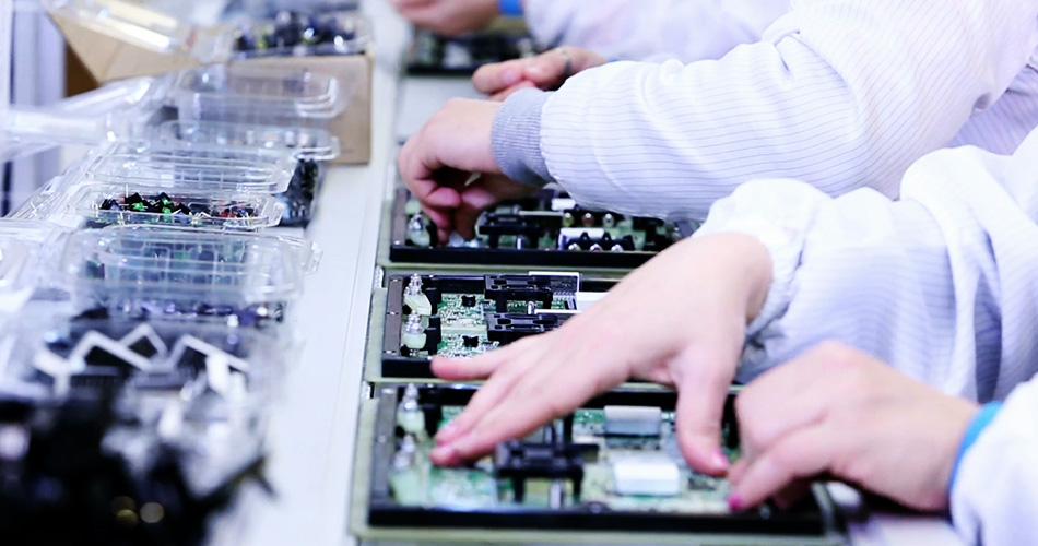 Come ridurre i rischi del progetto attraverso soluzioni innovative delle fabbriche PCBA?