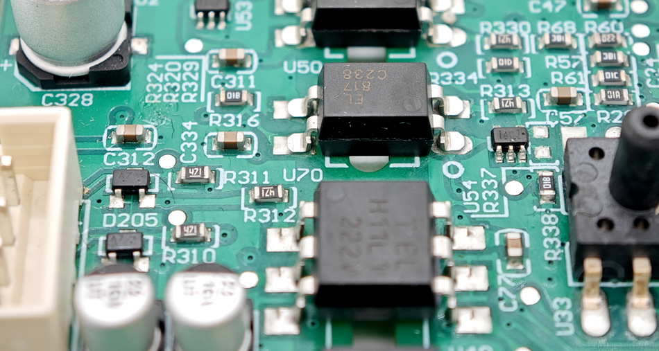 In che modo la gestione dell'inventario delle fabbriche PCBA influisce sul ciclo di consegna?