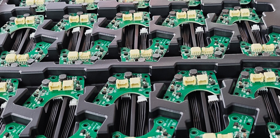 Come migliorare il servizio della fabbrica PCBA attraverso il feedback della domanda dei clienti?