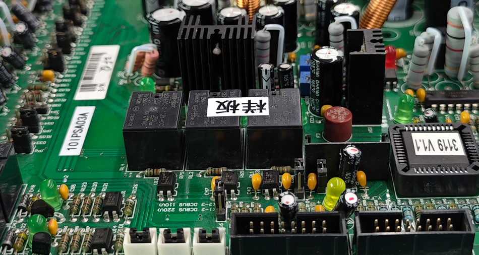 In che modo la gestione dei costi delle fabbriche PCBA influisce sui budget dei progetti?