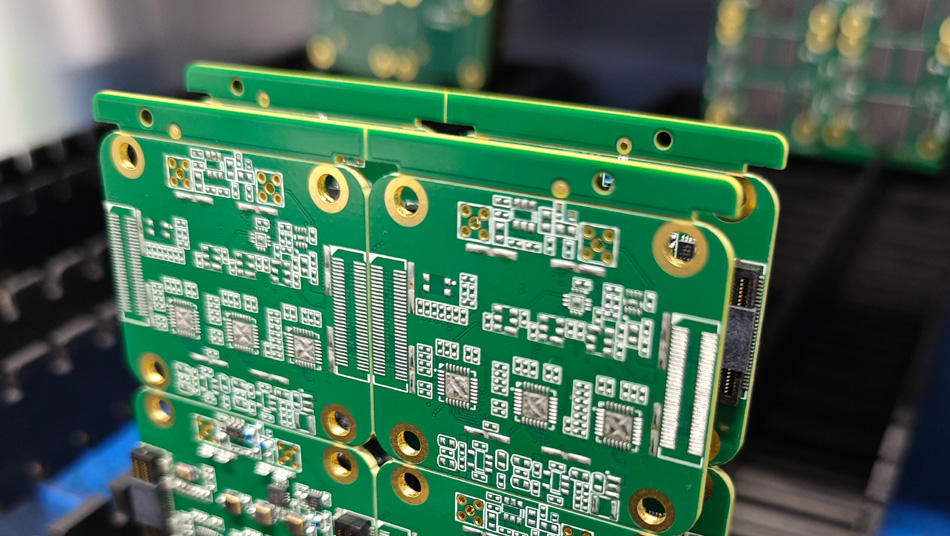 Esplorazione dei processi di produzione verdi e delle tendenze di sviluppo futuro nelle fabbriche PCBA